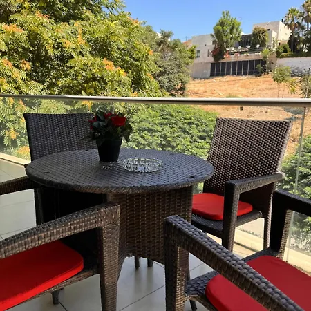 Abdoun Falls Luxury Apartment Amman Exterior photo