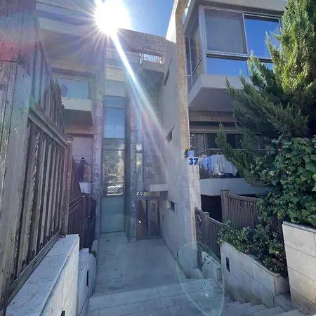 Abdoun Falls Luxury Apartment Amman Exterior photo