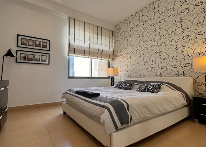 Abdoun Falls Luxury Apartment